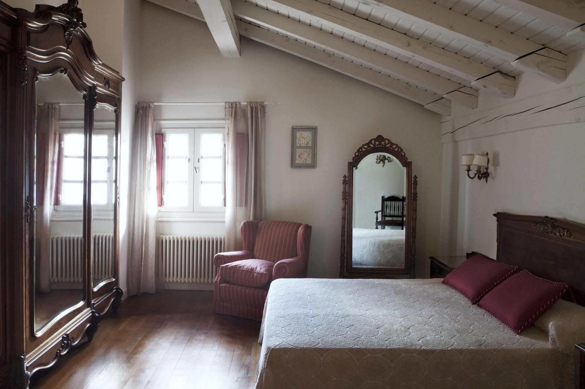 Hotel Iraragorri Galdakao Kültér fotó