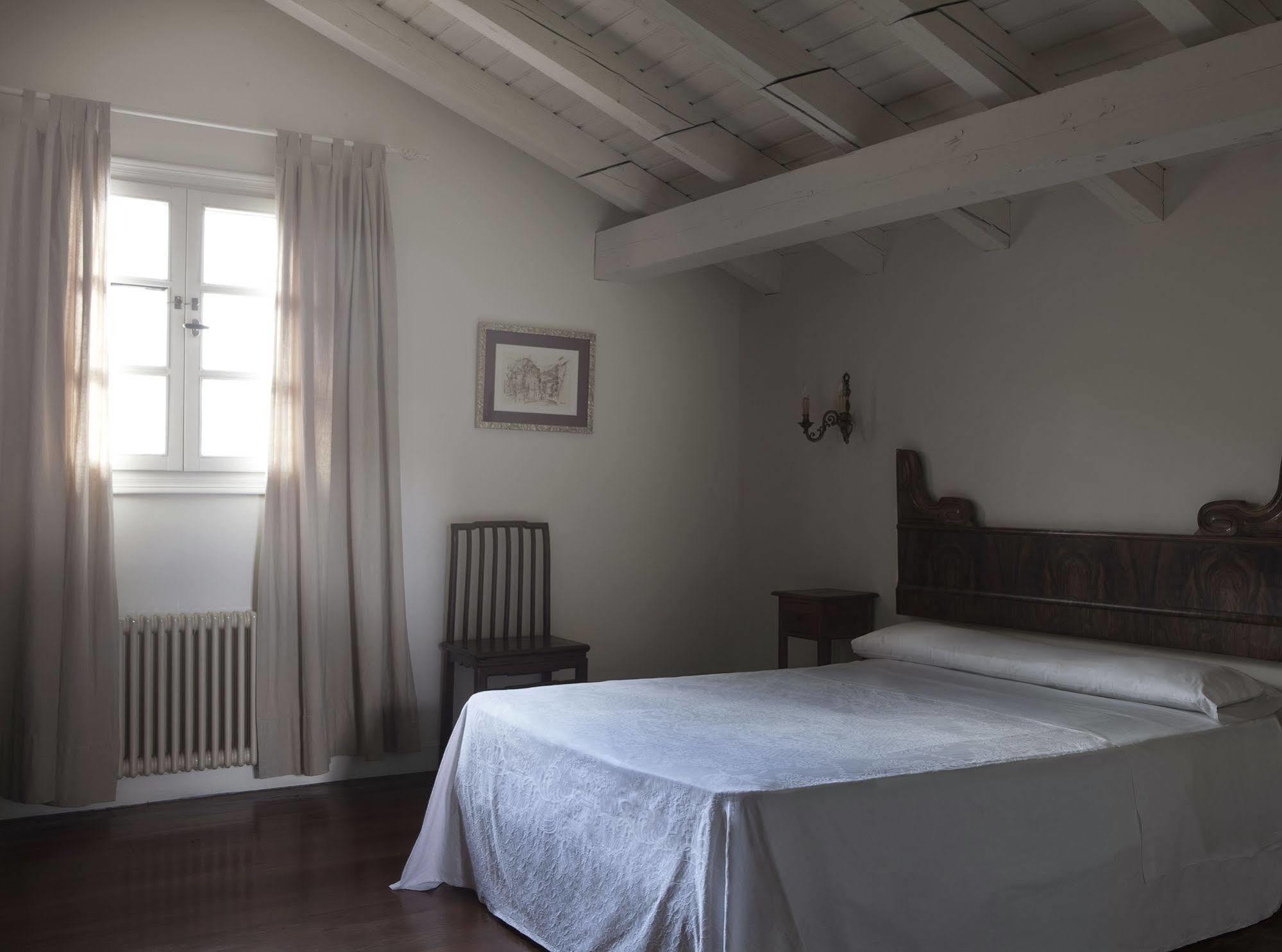 Hotel Iraragorri Galdakao Kültér fotó