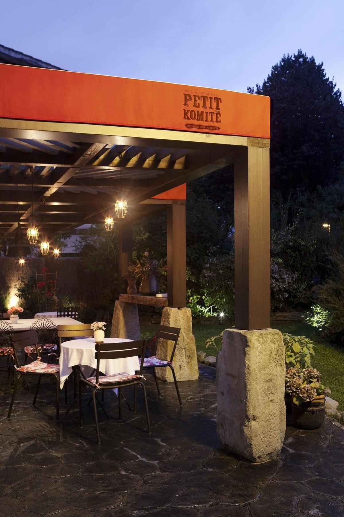 Hotel Iraragorri Galdakao Kültér fotó